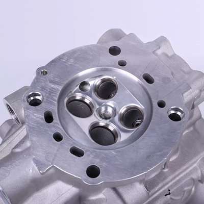 汽油机缸盖铝铸件